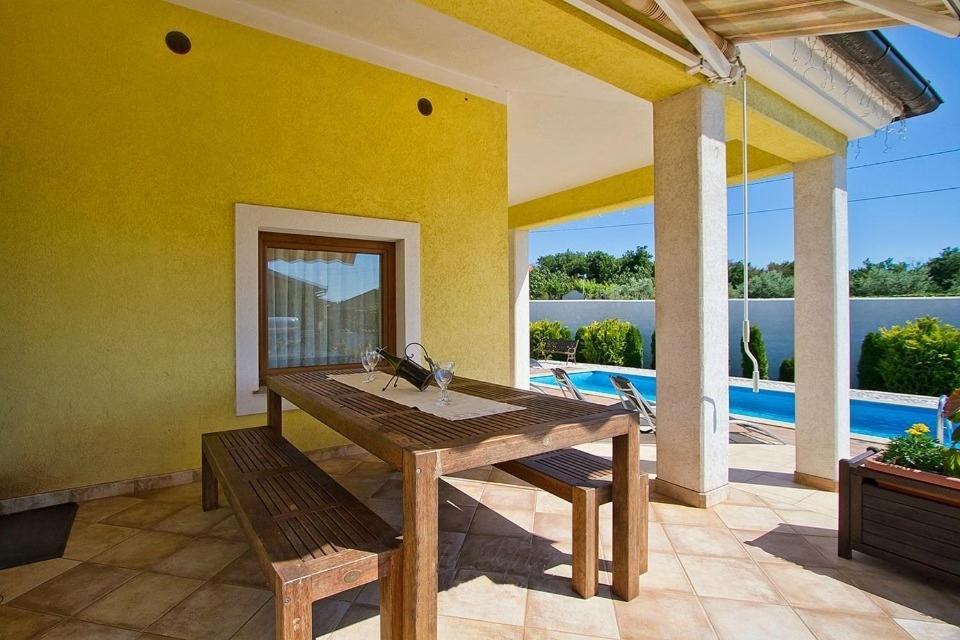Villa MAGGIE Šišan Camera foto